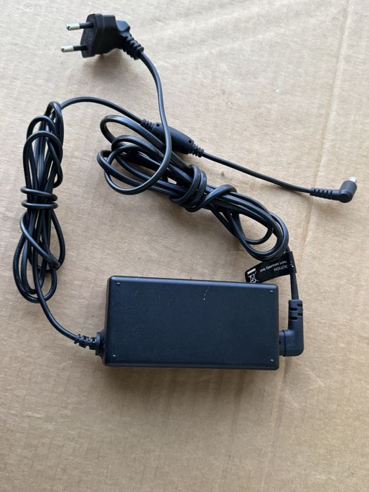 Зарядно Led lcd монитор Samsung 19V 3,17A 59W , зарядно Samsung