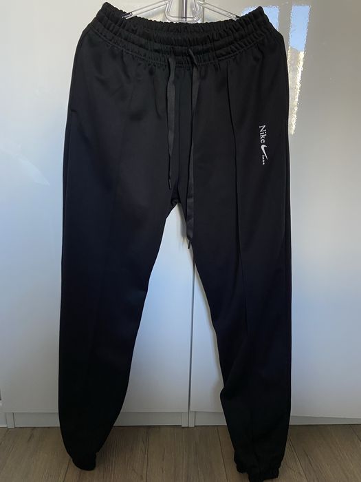 Дамско долнище Nike S-M