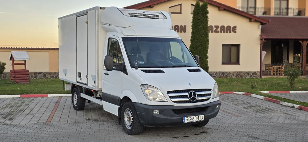Mercedes sprinter 319 3.0 v6 frigorific 318 316 313  519 iveco daily