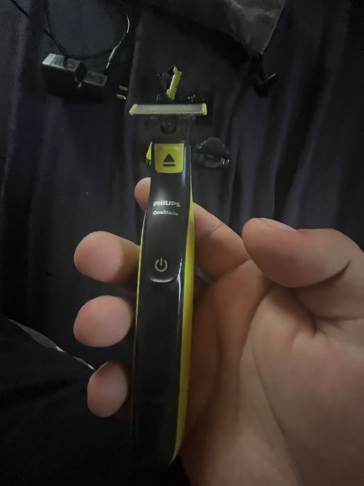 Vand aparat barbierit Phillips