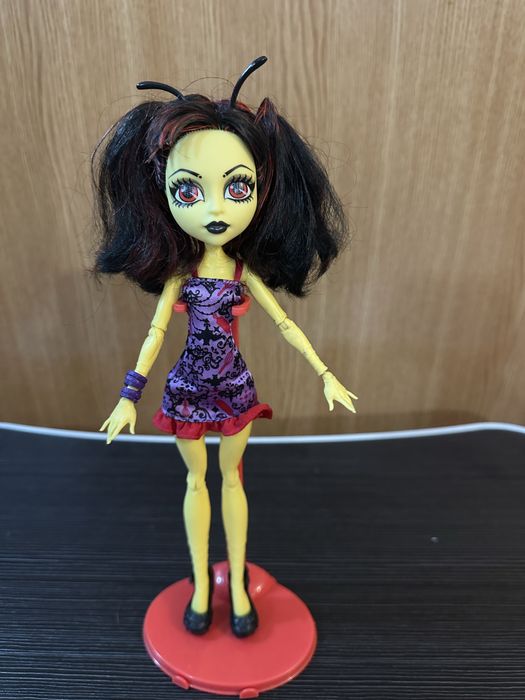 Куклы монстр хай!