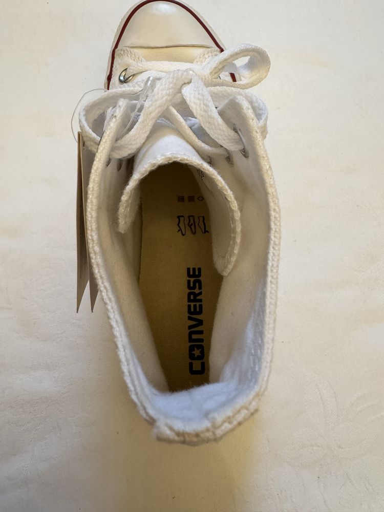 Мужская или женская обувь Converse All Star HI, White