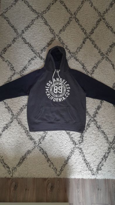 Hanorac gri cu glugă M