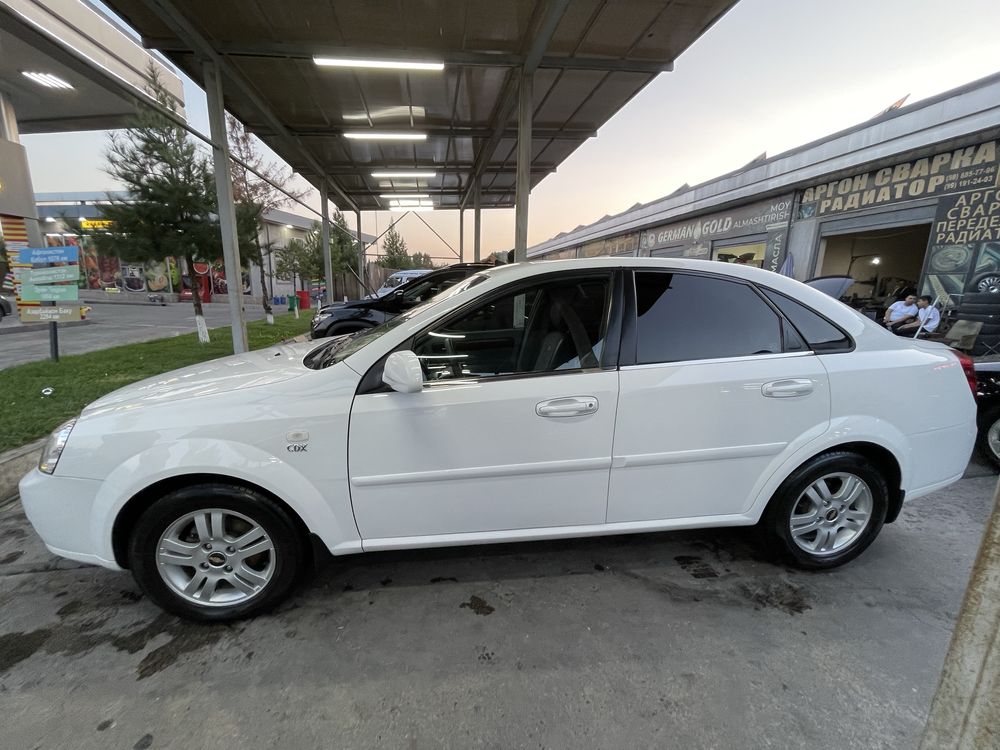 Lacetti 2013 1.6 A\T
