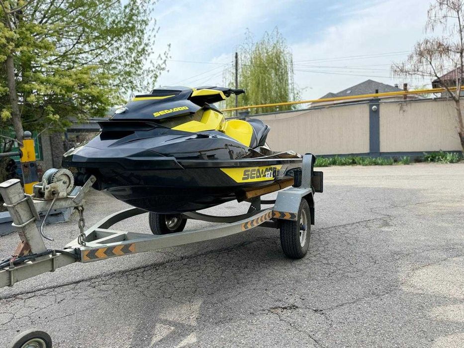 Купи гидроцикл Seadoo GTR215 по выгодной цене – отдых с драйвом!