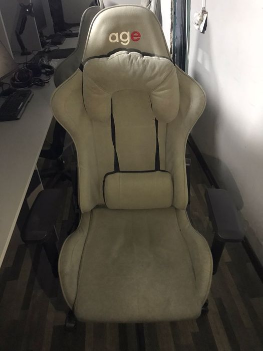 Компьютерные кресла Age