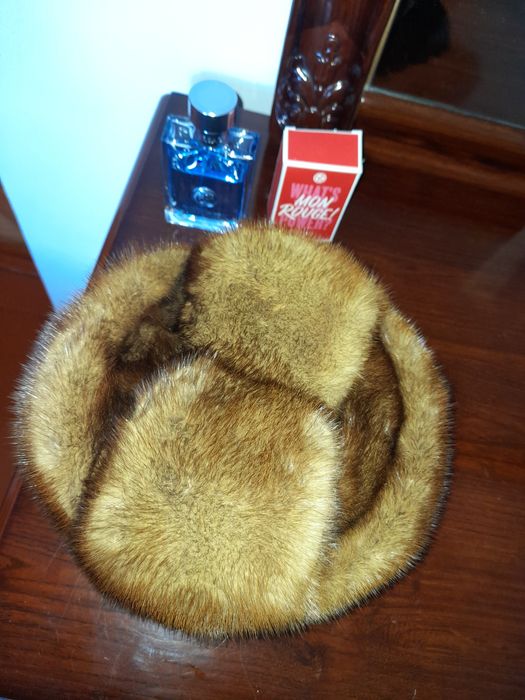Продам  шапку норковую