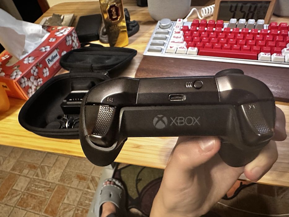 Xbox One Elite 2 контролер
