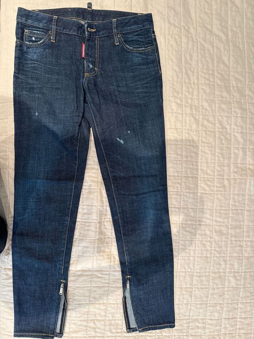 Оригинални дънки DSQUARED2 нови