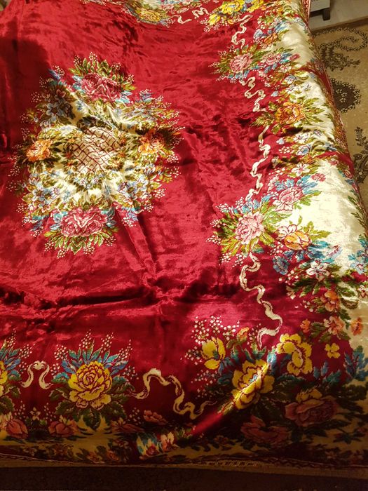 Винтидж антични плюшени покривки - изключително запазени!