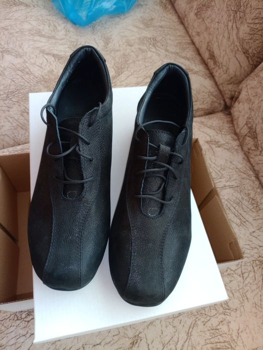 Ортопедични дамски обувки