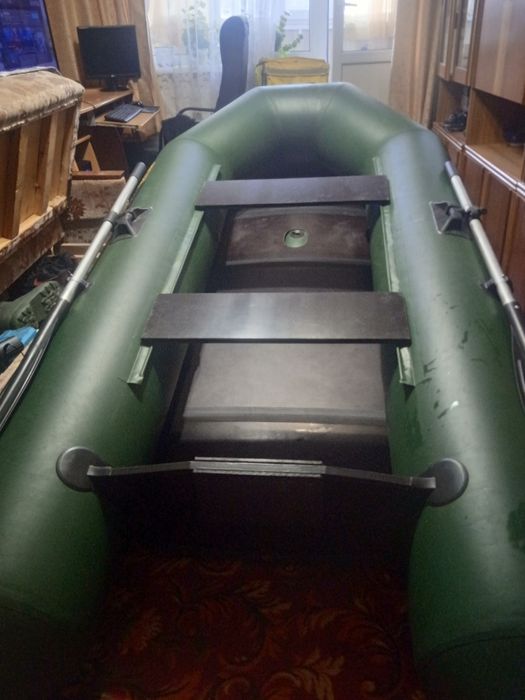 Продам лодку  муссон 280