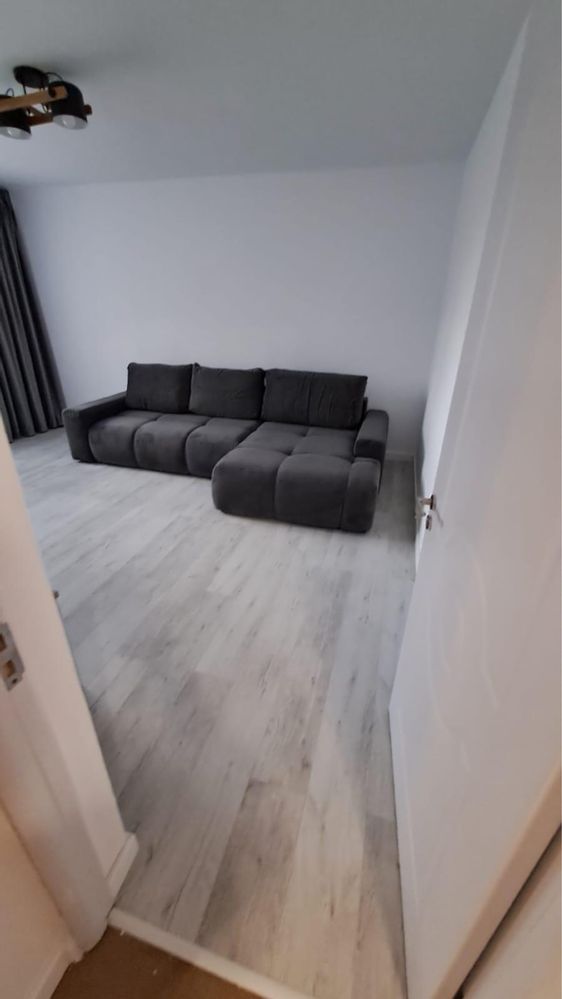Inchiriez apartament 2 camere B-dul Unirii