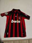 Tricou Milan 2007 home finala champions league cu badgeuri fotbal