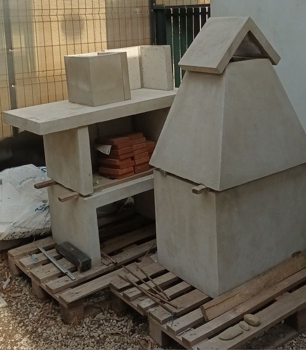 Gratar/grill pentru curte/grădină