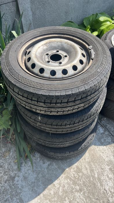 jante si anvelope Ford