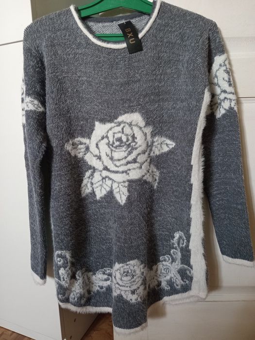 Продам женскую одежду размеры 46-50