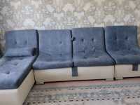 Срочно Продам диван 3.5 метров 4 модульный