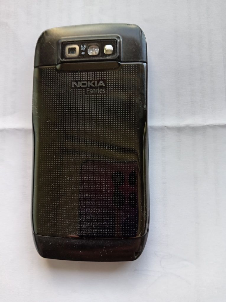 Nokia E71x операционна система Simbian