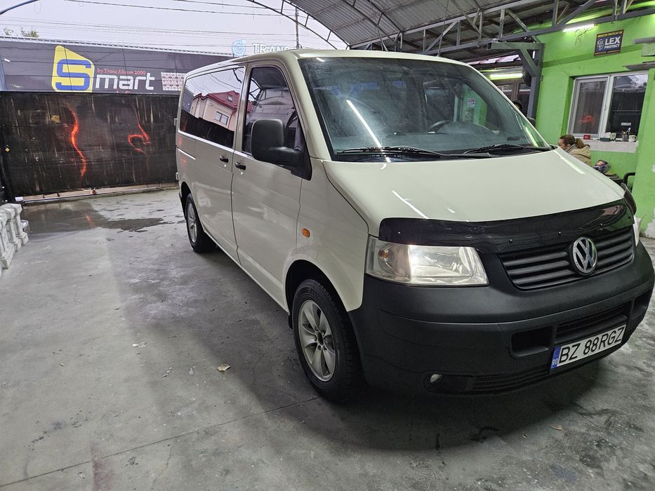 Vand Volkswagen T5 8+1