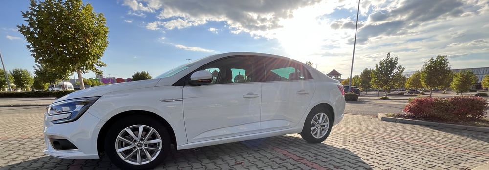 Renault Megane 2020 – 1.3 TCe 140 CP – Intense – Unic proprietar