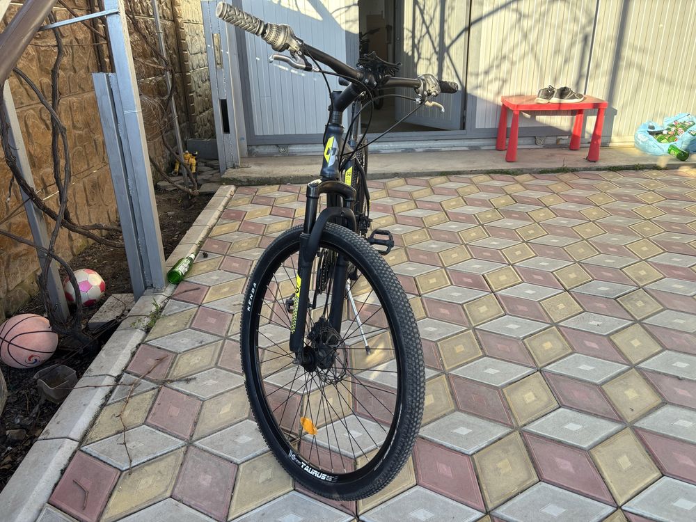 Vand bicicleta marimea L