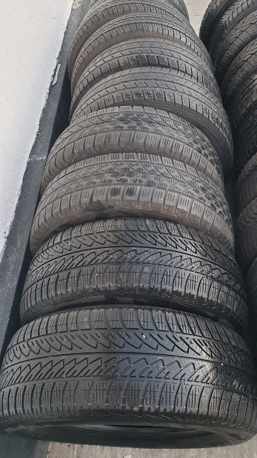 Anvelope Iarnă 225/65R17,225/55R17,225/60R16,215/60R16C,185/60R15 M+S