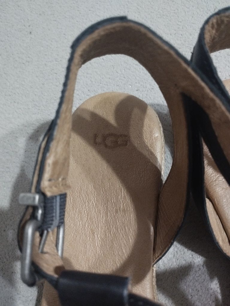 Sandale UGG Australia Lanette