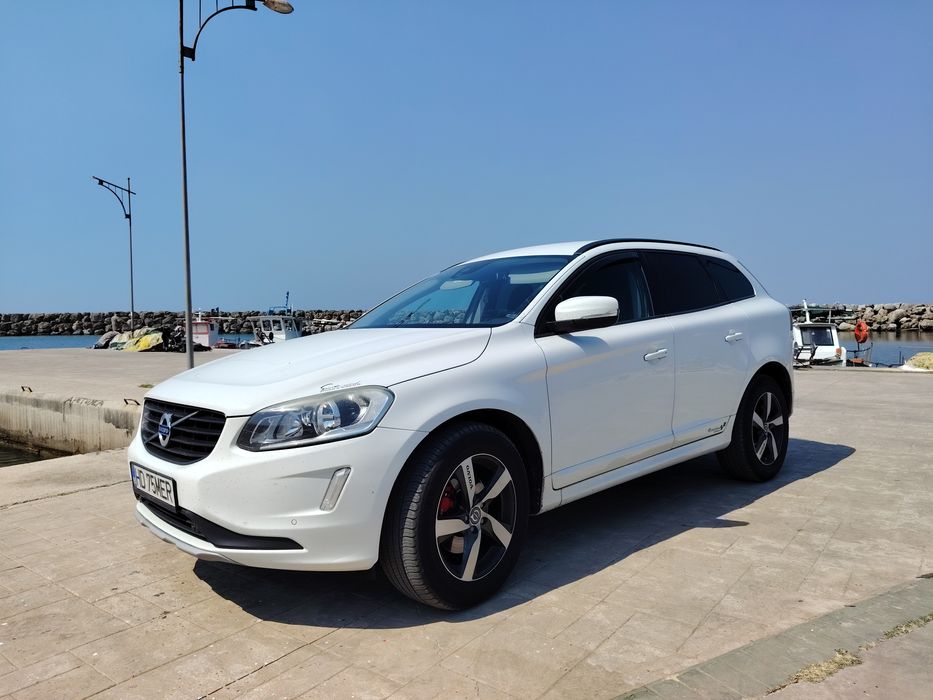 Volvo XC60 2L automat 2016 2 x seturi jante aluminiu