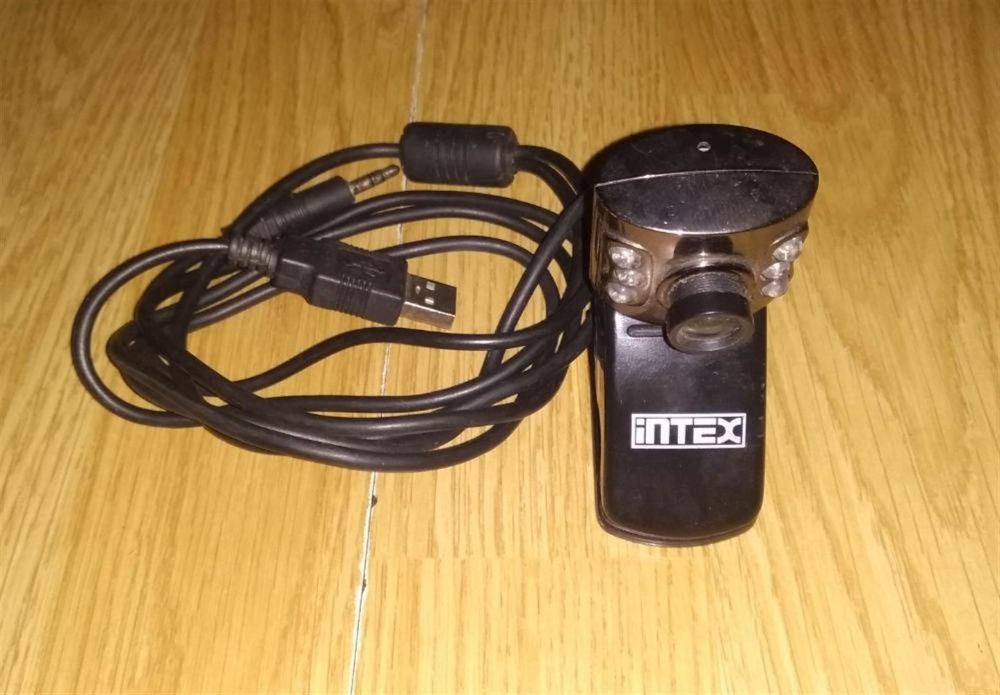 Camera web cu microfon Intex Night Vision A4tech