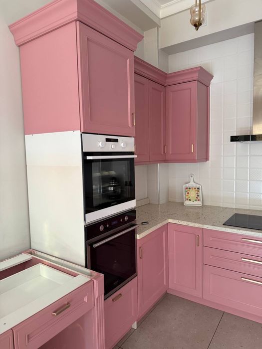 Ошхона учун янги мебель сотилади