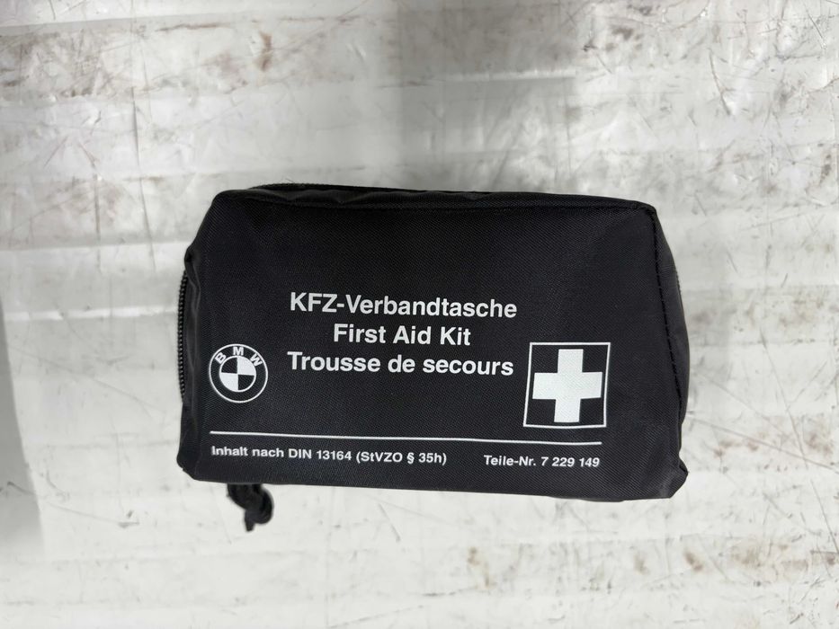 Аптечки за БМВ и други автомобили
