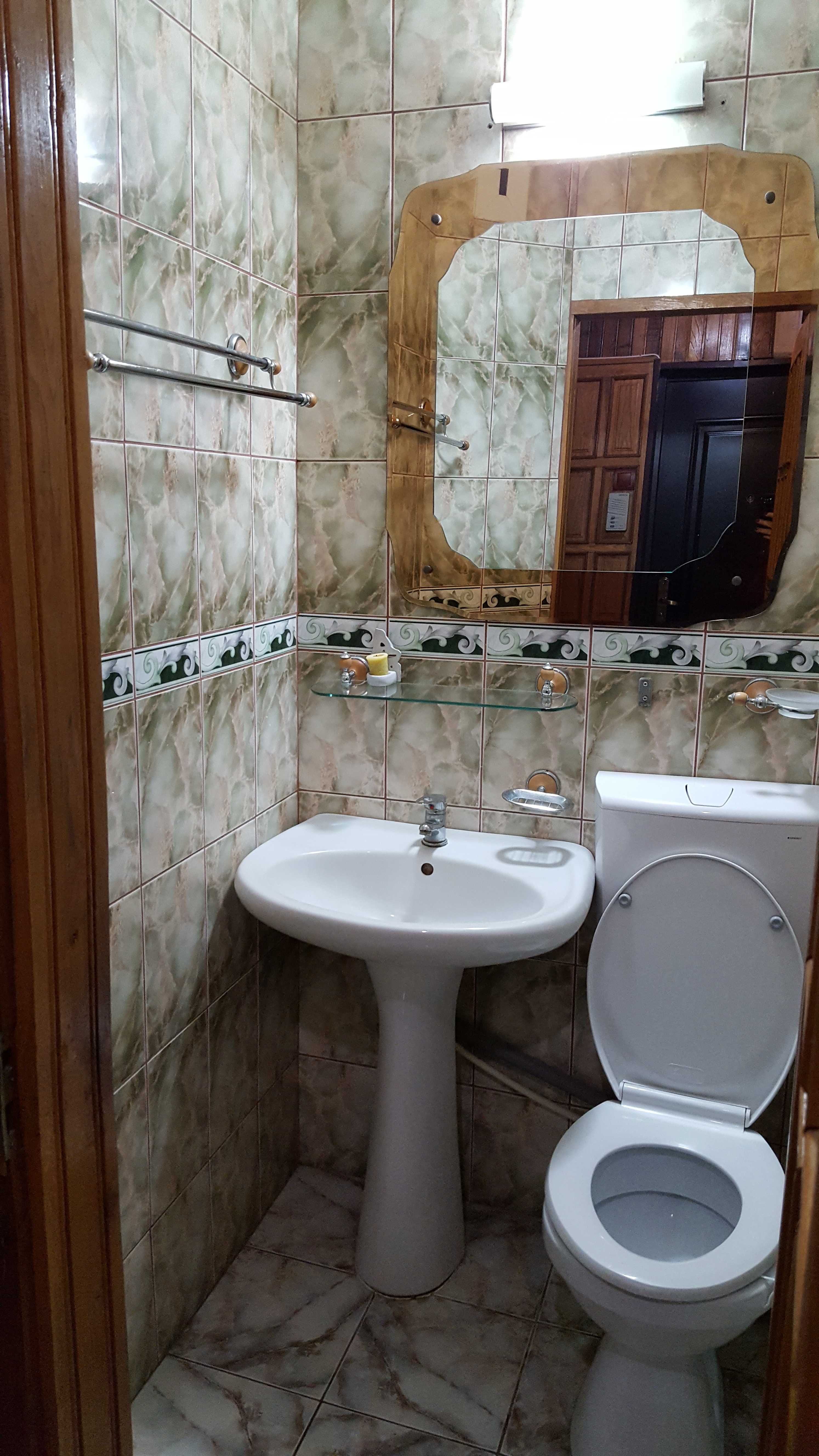 De vanzare Apartament 3 camere, Zona Unirii Sud, decomandat, confort 1