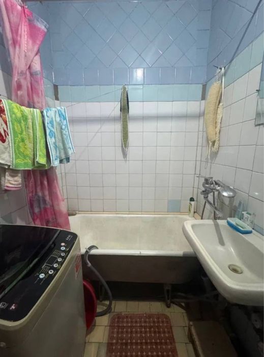 Юнусабад 6 квартал продается квартира 2/4/4