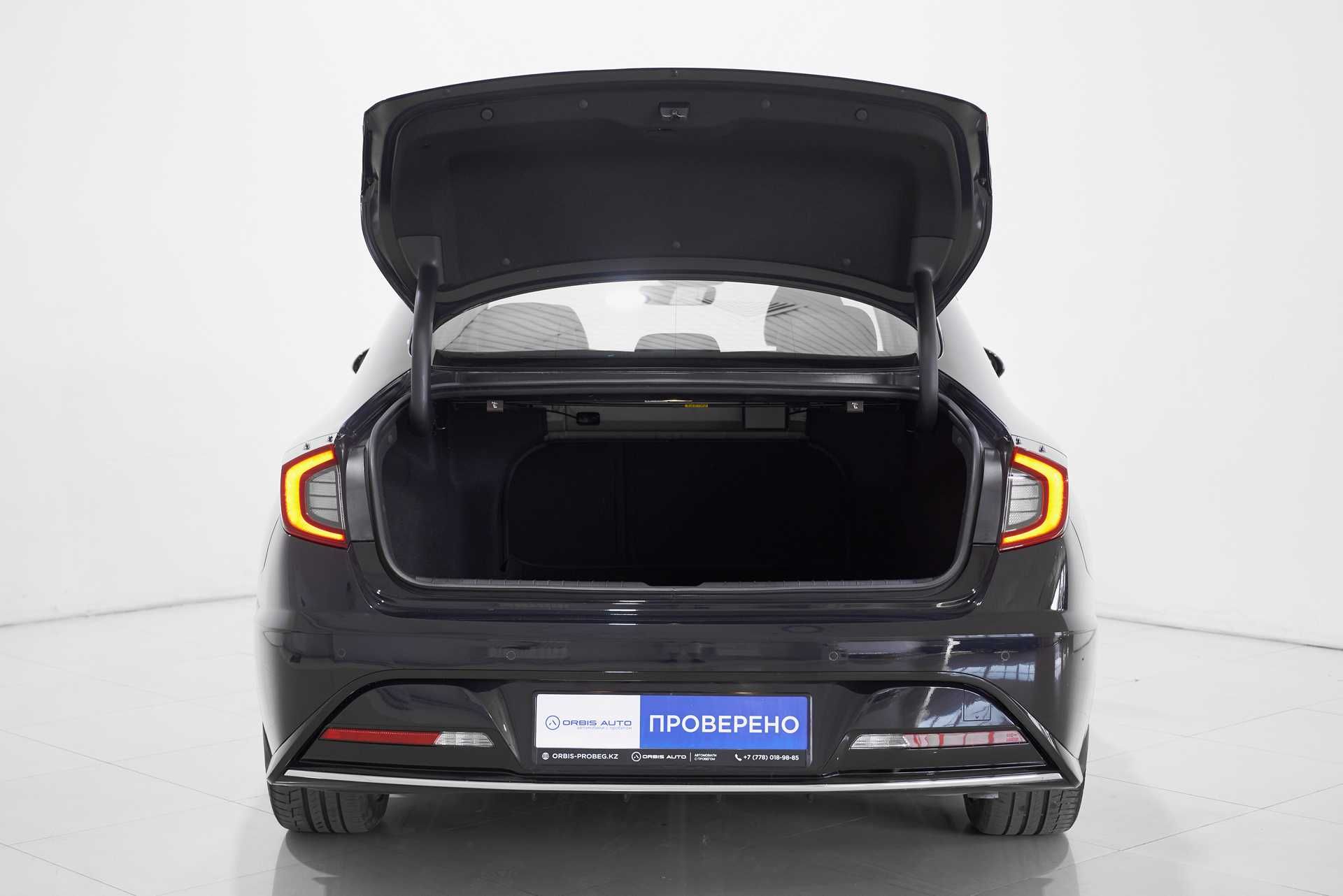 Hyundai Sonata 2023 года