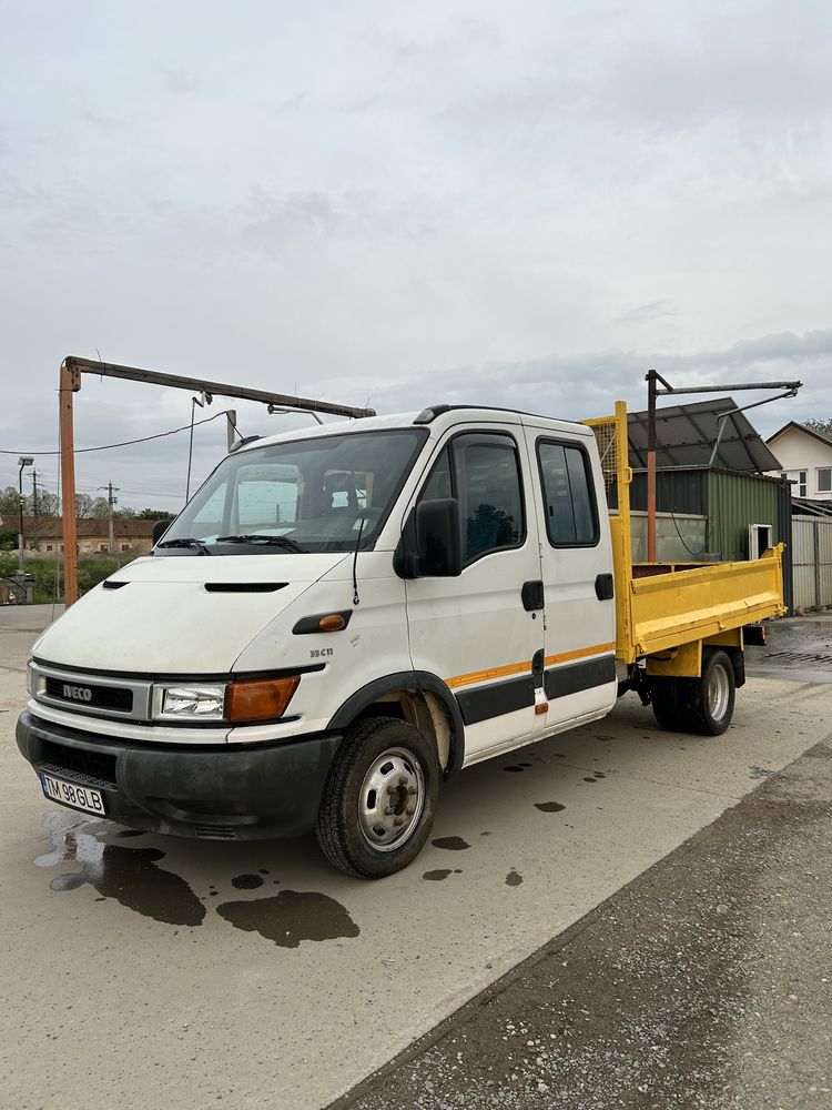 Vand sau schimb camioneta basculanila Iveco