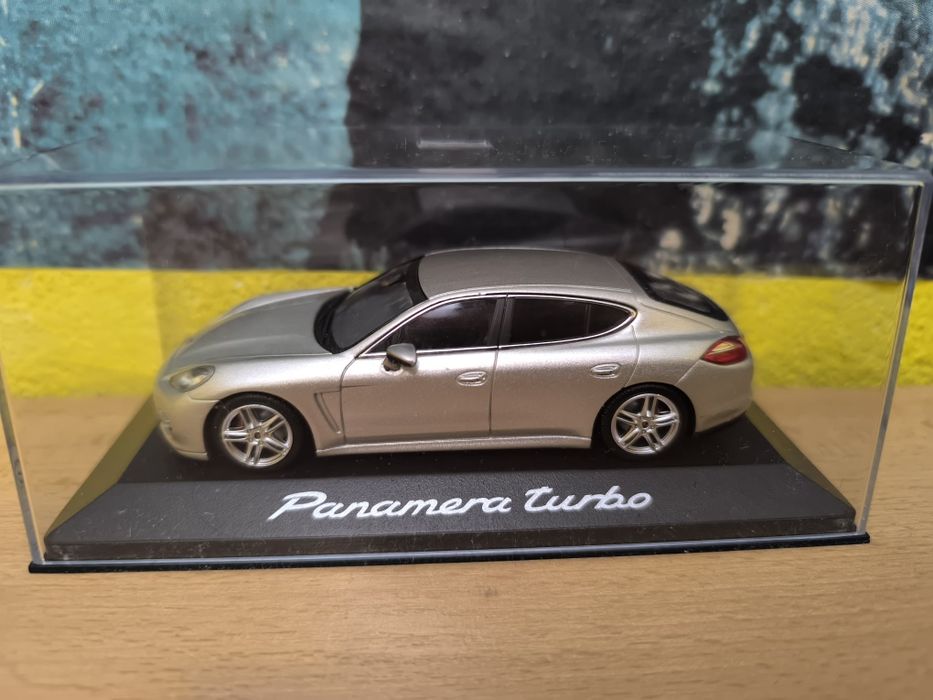 Мащабни колекционерски модели 1:43