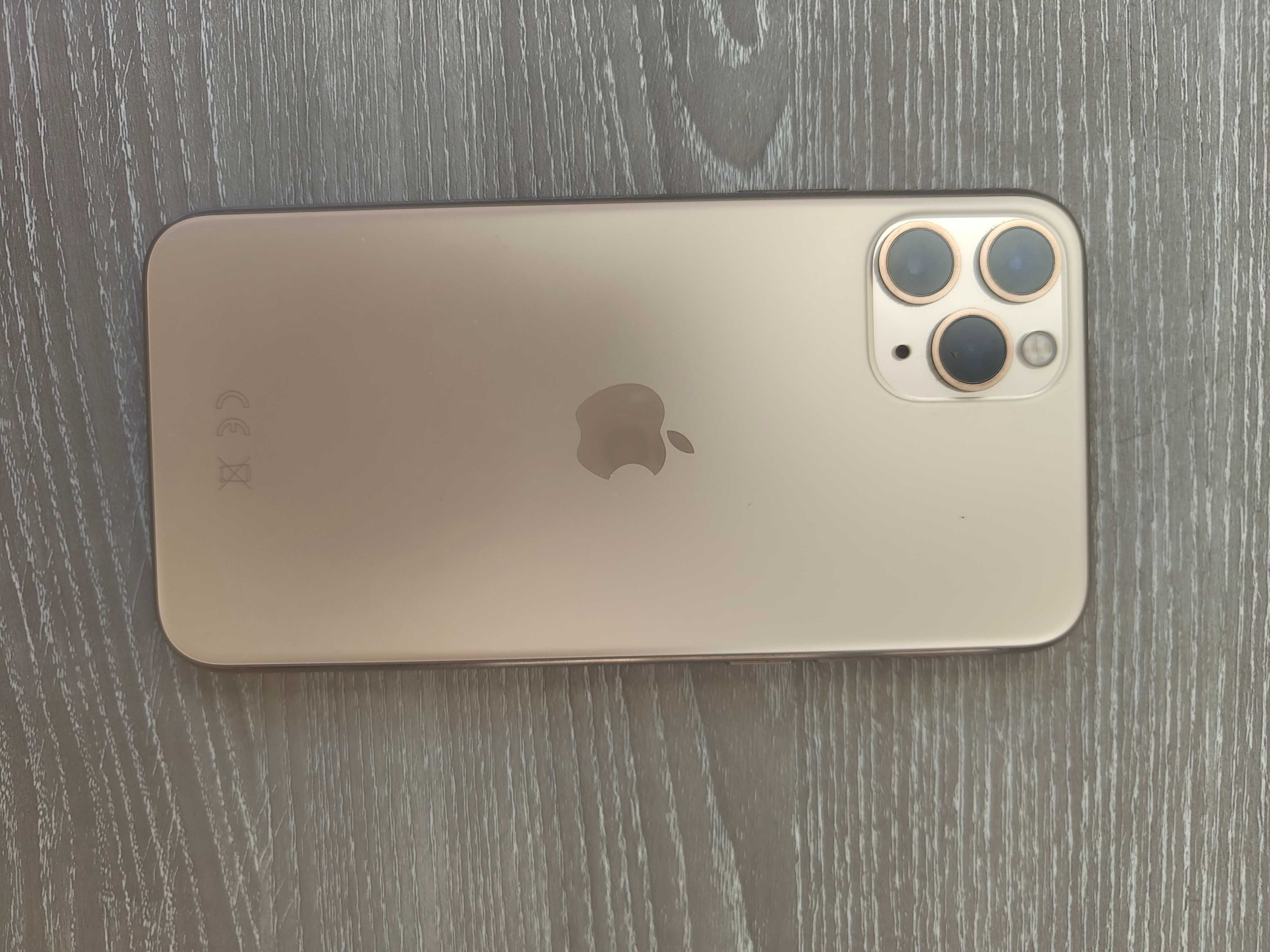 iPhone 11 Pro, Gold, 64 GB, като нов