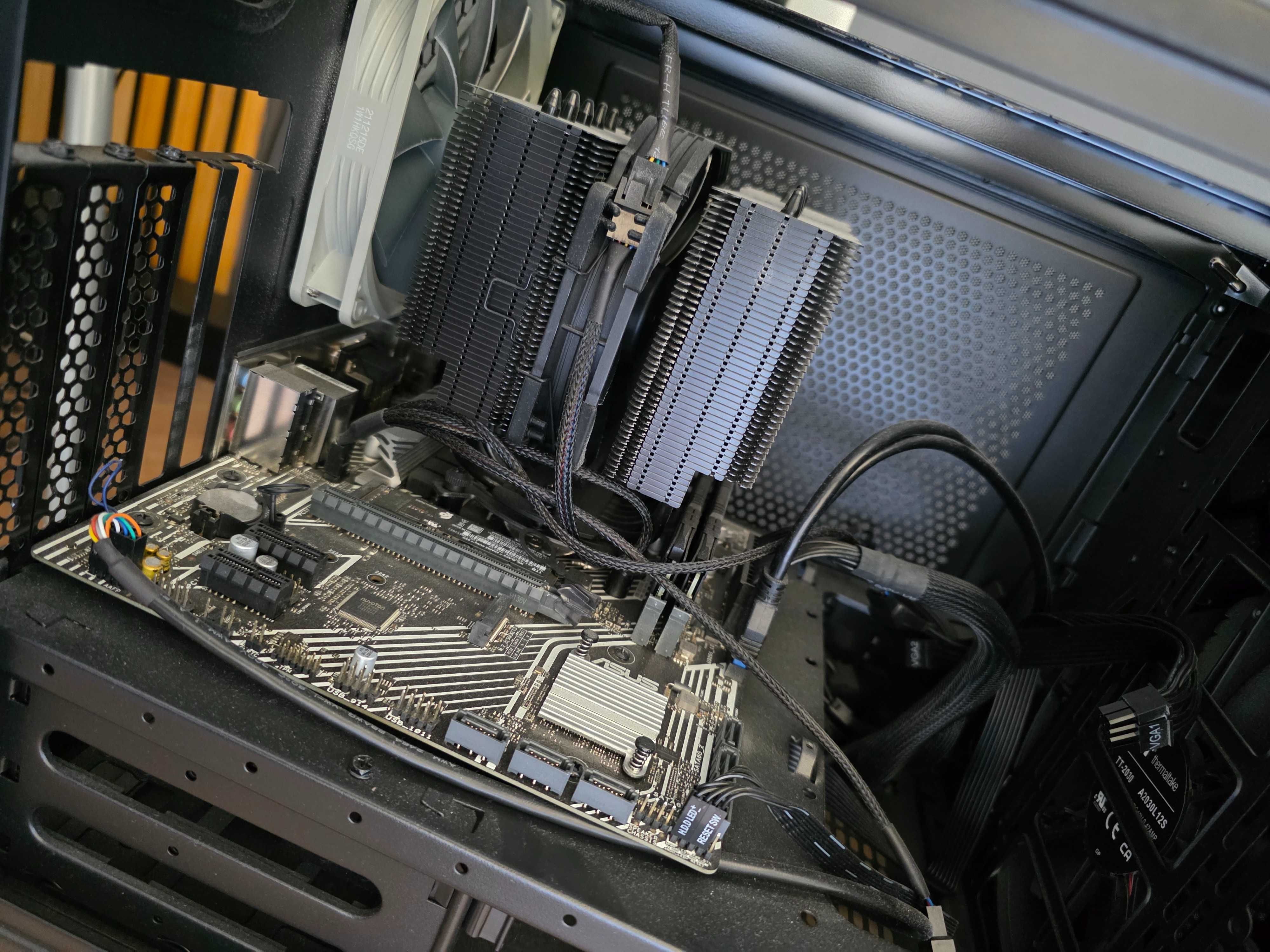 Desktop i5 11600k 16GB Ram DDR 4