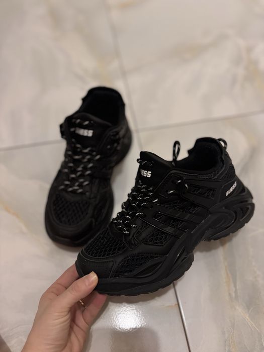 Даски маратонки guess