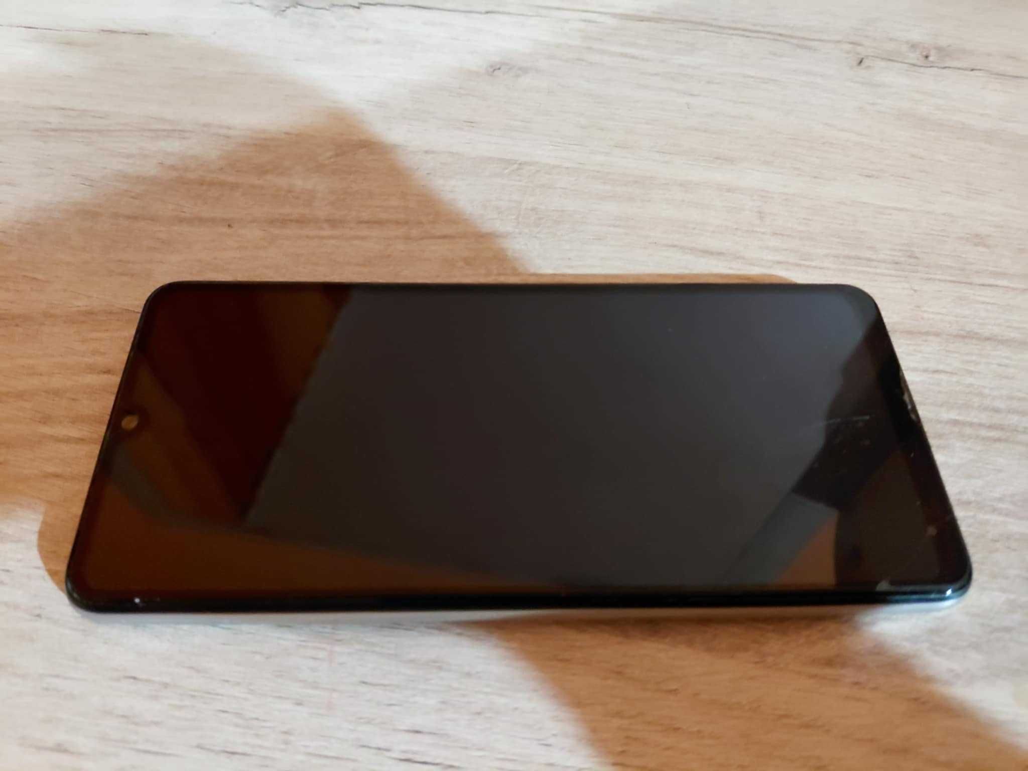 Продавам Samsung A32 Перфектен