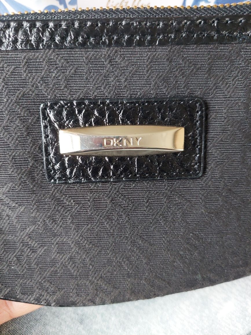 Coach, Calvin Klein,  DKNY, Sonia Rykiel, портмонета/несесери