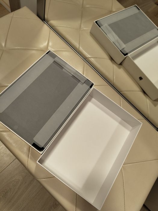 NOU! iPad 9 64 GB la cutie completa