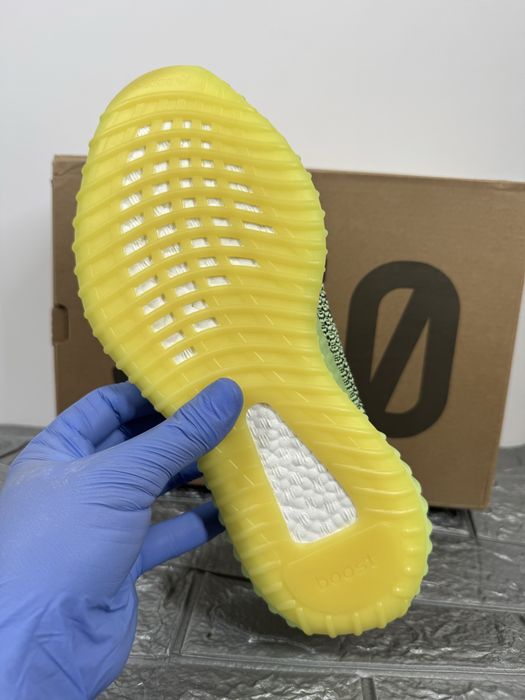 Yeezy 350 v2 Yeezreel Reflective