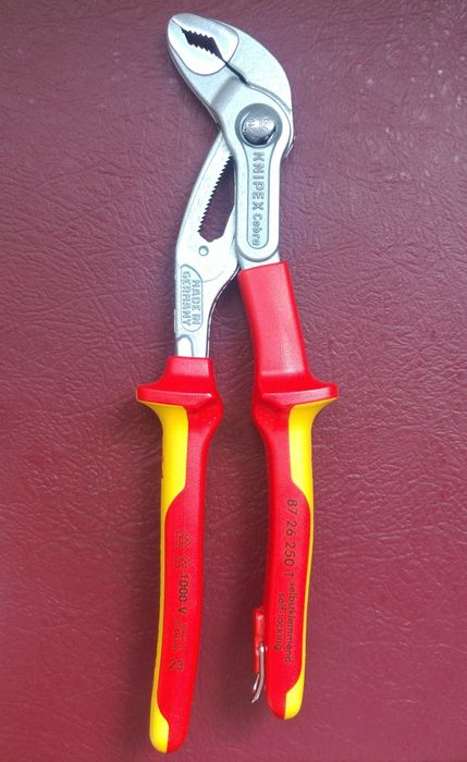 Переставные клещи Knipex - Cobra®