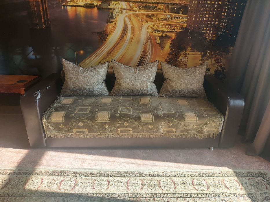 Диван б/у раскладной