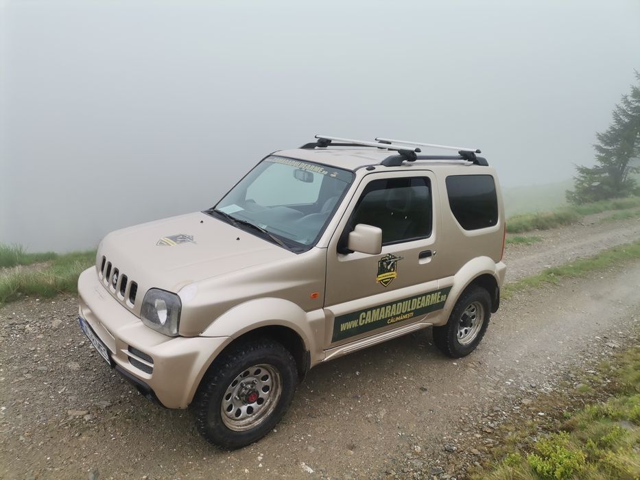 Suzuki jimny 4x4 VVT 2007 cu AC proprietar fără rugină pe lant