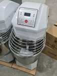 Mishelka hamir mixer, deyarli yangi
