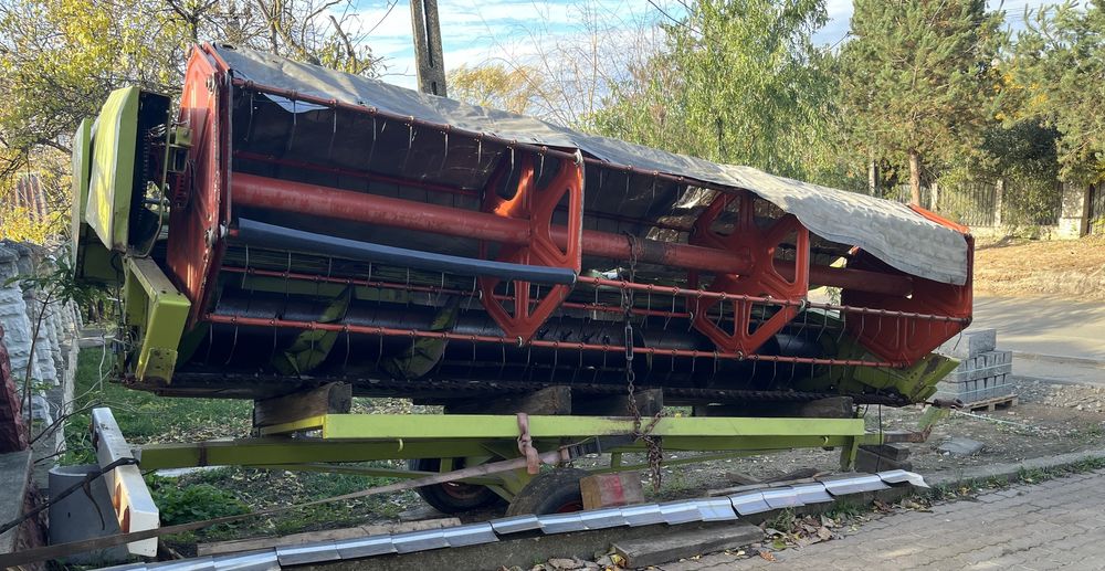 Combina agricola Claas Dominator 108 SL Maxi recent adusa