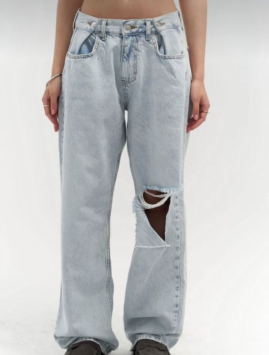 Blugi Denim model atipic, produs Nou, XS